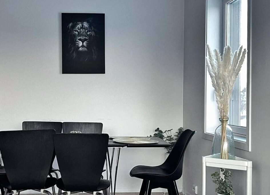 New Magnificent View Apartment Near The Centre Tromso Luaran gambar