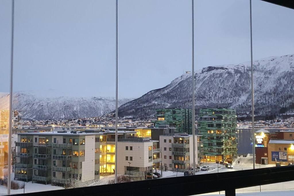 New Magnificent View Apartment Near The Centre Tromso Luaran gambar