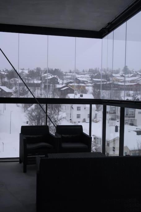 New Magnificent View Apartment Near The Centre Tromso Luaran gambar