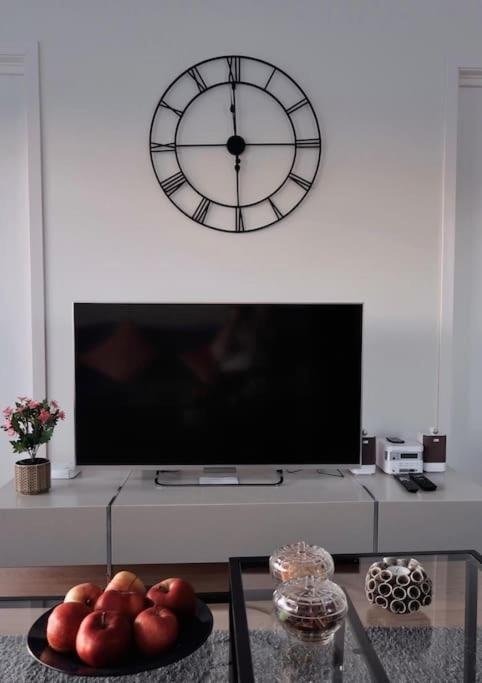 New Magnificent View Apartment Near The Centre Tromso Luaran gambar