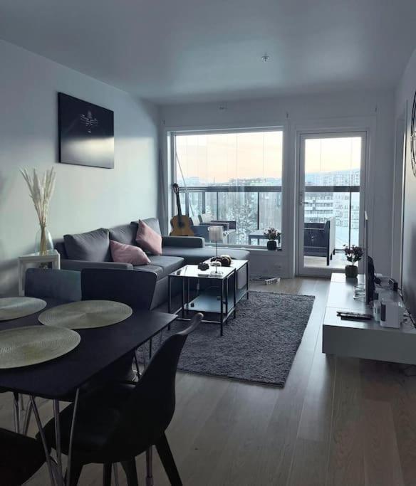 New Magnificent View Apartment Near The Centre Tromso Luaran gambar