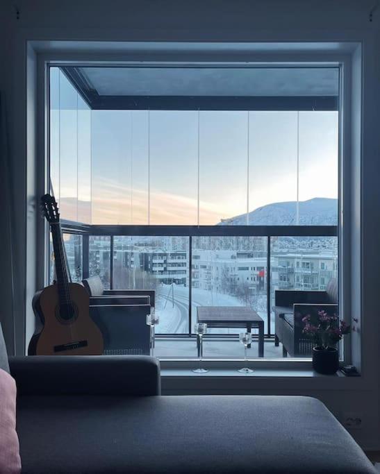 New Magnificent View Apartment Near The Centre Tromso Luaran gambar