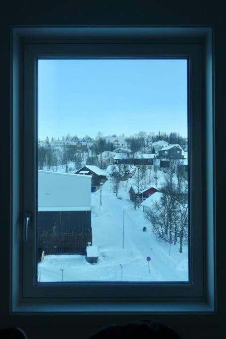 New Magnificent View Apartment Near The Centre Tromso Luaran gambar