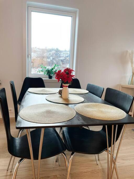 New Magnificent View Apartment Near The Centre Tromso Luaran gambar