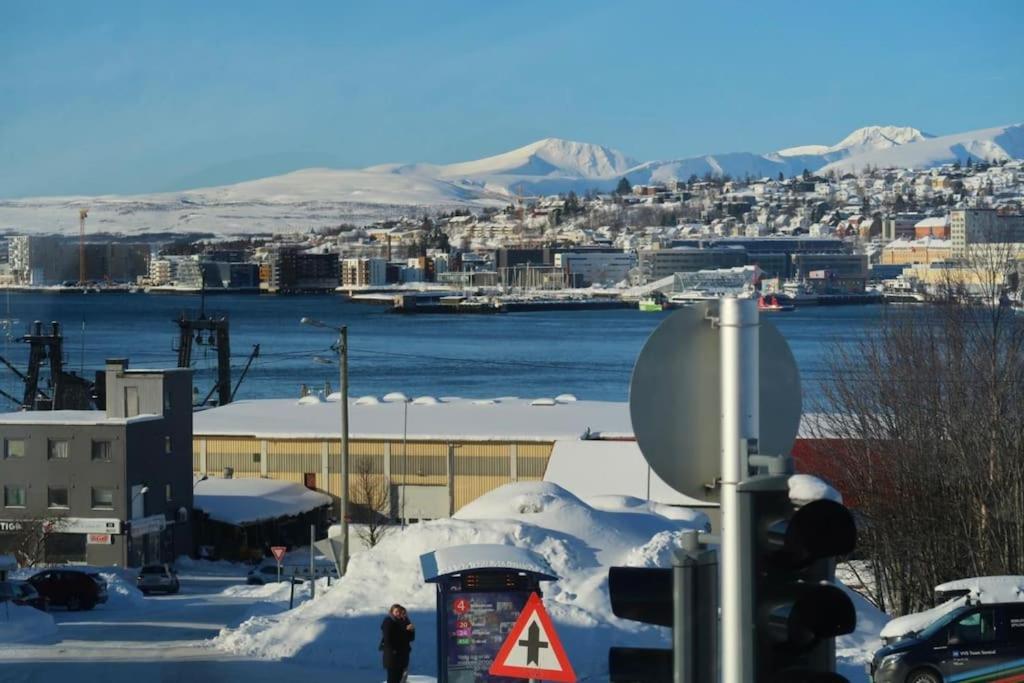 New Magnificent View Apartment Near The Centre Tromso Luaran gambar