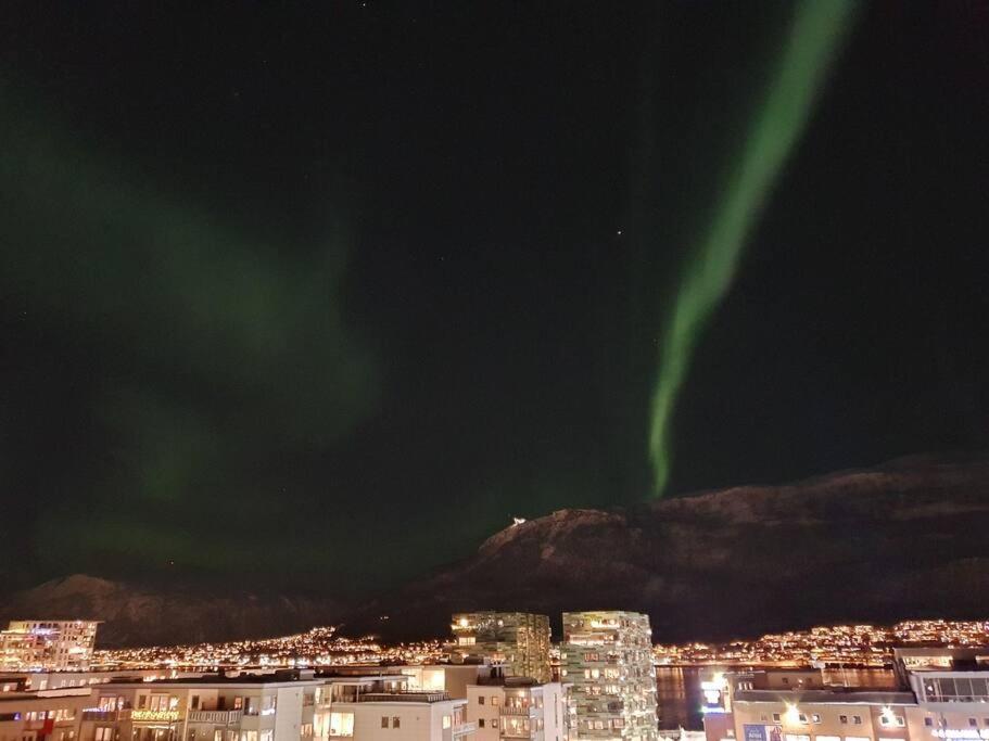 New Magnificent View Apartment Near The Centre Tromso Luaran gambar